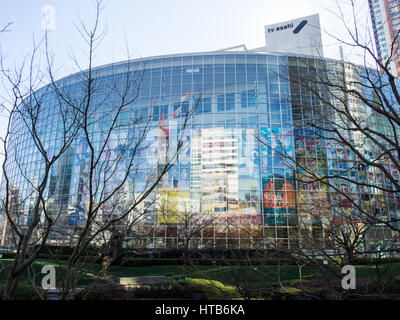Das Hauptquartier der japanischen Fernsehsender TV Asahi in Roppongi, Minato, Tokio. Stockfoto