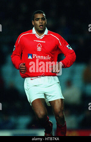 PIERRE VAN HOOIJDONK NOTTINGHAM FOREST FC 10. Januar 1999 Stockfoto