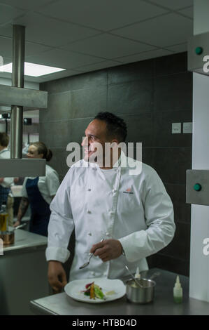 Starkoch Michael Caines im seine neue Lympstone Manor zeitgenössische Country House Hotel in der Nähe von Exmouth, Devon, UK Stockfoto