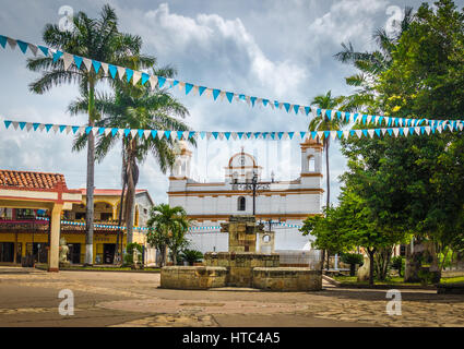 Hauptplatz der Stadt Copan Ruinas, Honduras Stockfoto