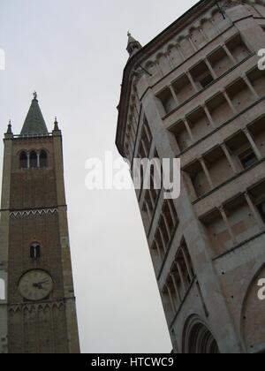 Dom und Baptisterium, Parma, Emilia-Romagna, Italien Stockfoto