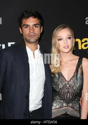 Culver City, Ca. 9. März 2017. Sean Teale, Phoebe Dynevor bei Premiere Vorführung von Knistern des 'Snatch' in den Arclight Kinos In Kalifornien am 9. März 2017. Bildnachweis: Fs/Medien Punch/Alamy Live-Nachrichten Stockfoto