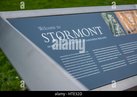 Herzlich Willkommen Sie in Stormont Zeichen in Stormont Estate, East Belfast. Stockfoto