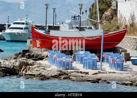 Am Meer, Restaurants, Strand-Bar-Restaurant in Mykonos Stockfoto