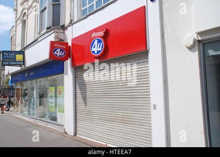 Ein Zweig der Handy speichern Phones 4U in Hastings, England. 1987 gegründet, wurden die 720 UK Stores in der Verwaltung im September 2014 platziert. Stockfoto