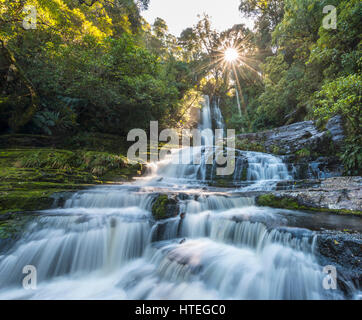 McLean Wasserfall, Sun Star, die Catlins, Otago, Southland, Neuseeland Stockfoto