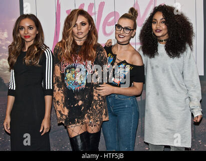 Philadelphia, PA, USA. 1. März 2017. Britische Mädchen Gruppe kleine Mix "Ruhm Tage" CD Signing bei FYE Philadelphia Mühlen. Stockfoto