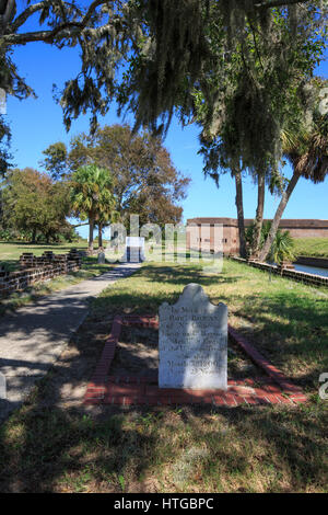 Memorial marker zum Leutnant Rowan, Soldat, der in den Bau von Fort Pulaski enthalten. Stockfoto