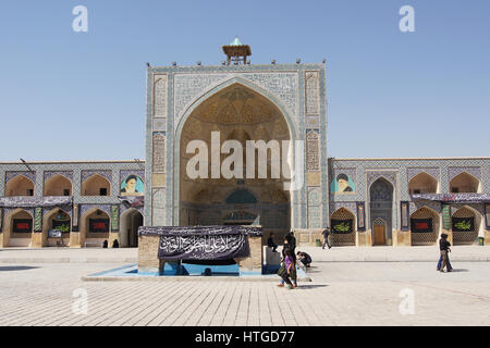 ISFAHAN, IRAN - 12. Oktober 2016: Jame Moschee während Moharram am 12. Oktober 2016 in Isfahan, Iran Stockfoto