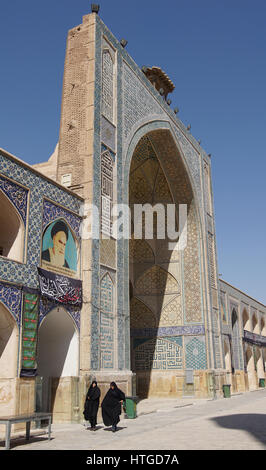 ISFAHAN, IRAN - 12. Oktober 2016: Jame Moschee während Moharram am 12. Oktober 2016 in Isfahan, Iran Stockfoto