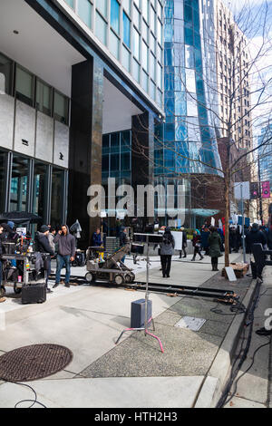 Film-set auf den Straßen von Vancouver simulieren einen Menge Protest in New York City Stockfoto