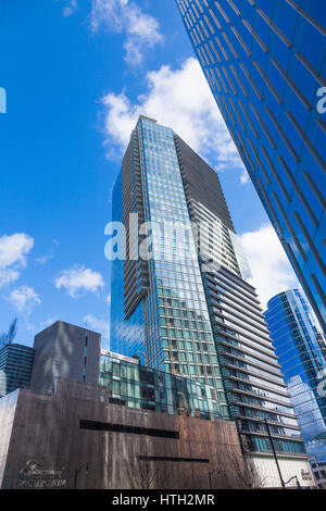 Reflektierendes Glas Türme in der Innenstadt von Vancouver, Kanada Stockfoto