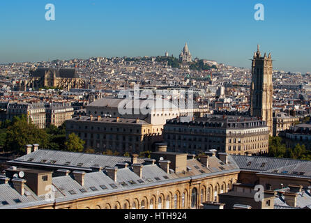 Panorama von Paris mit Blick auf Sehenswürdigkeiten, Frankreich Stockfoto