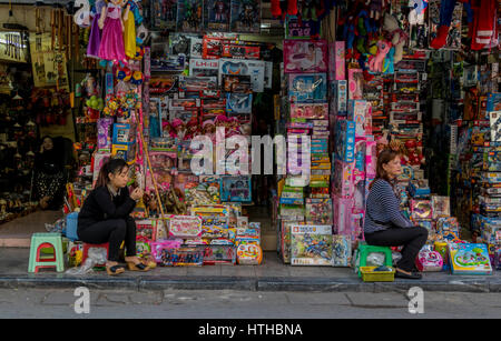 Geschäfte in Hanoi Vietnam Stockfoto