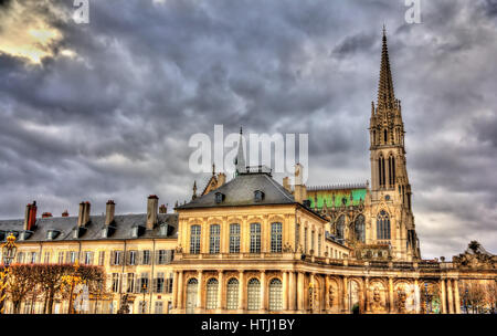 Blick auf Basilika Saint-Epvre in Nancy in der Nacht - Frankreich, Lothringen Stockfoto
