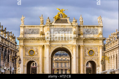 Bogen hier auf die Place Stanislas in Nancy - Frankreich, Lothringen Stockfoto