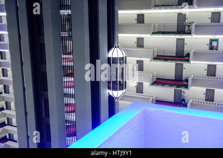 Innere des Hyatt Regency Hotel Atlanta, Georgia, USA Stockfoto