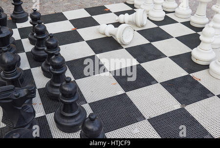 Giant outdoor Chess Set, Schweden, Skandinavien Stockfoto