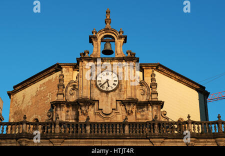 Bilbao: die Kirche St. Nikolaus, eine katholische Kirche im Barockstil, eingeweiht im Jahre 1756 in Casco Viejo, der Altstadt Stockfoto