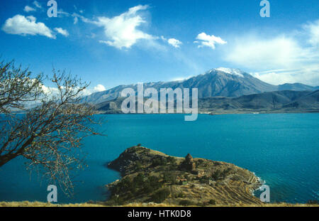 alte Kirche auf der Insel Akdamar im Vansee, Türkei Stockfoto