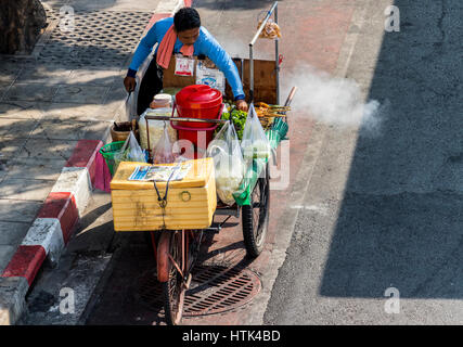 Imbissstände in Bangkok Thailand Stockfoto