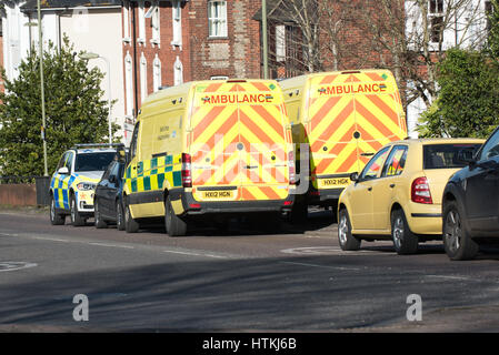 Winchester, Hampshire, UK. 13. März 2017. Winchester Stadtzentrum gesperrt wegen großen Polizei-Vorfall. Bildnachweis: Will Bailey/Alamy Live-Nachrichten Stockfoto