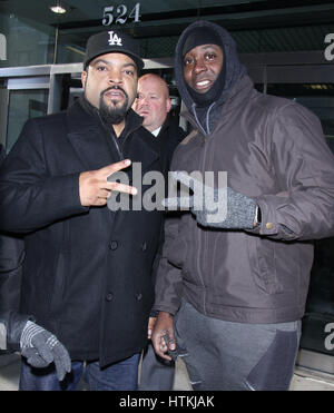 New York, USA gesichtet 13. März 2017 Ice Cube Ankunft am CBS This Morning in New York am 13. März 2017 Stockfoto