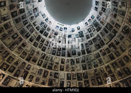 Halle der Namen in der Holocaust-Gedenkstätte in Jerusalem, Israel (Yad Vashem) Stockfoto