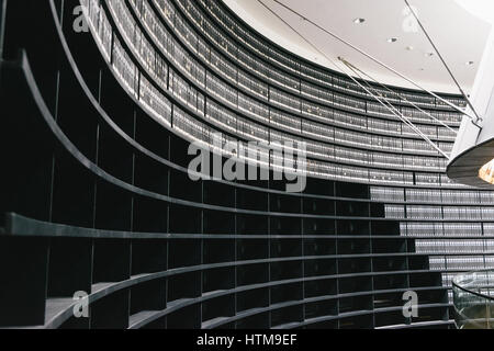 Halle der Namen in der Holocaust-Gedenkstätte in Jerusalem, Israel (Yad Vashem) Stockfoto