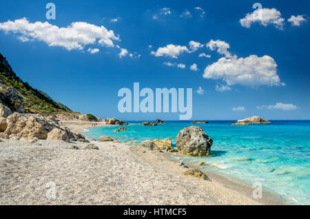 Kathisma Beach, Insel Lefkada, Griechenland. Kathisma Beach ist einer der besten Strände auf Lefkada Insel im Ionischen Meer Stockfoto