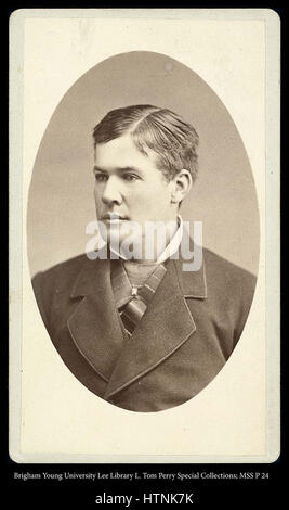 218 MSS P 24 B2 F8 ist ein historisches Manuskript mit komplizierten Illustrationen und detailliertem Text. Es ist Teil einer größeren Sammlung mittelalterlicher Werke, die sich auf wissenschaftliches Wissen und künstlerischen Ausdruck während der Zeit ihrer Entstehung konzentrieren. Stockfoto