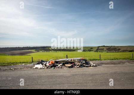 Brighton, UK. 13. März 2017. Fliege-Kippen in der South Downs National Park, in der Nähe von Brighton Credit: Andrew Hasson/Alamy Live News Stockfoto