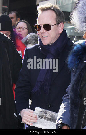 New York, USA 13. März 2017 Kiefer Sutherland in New York City am 13. März 2017 zu sehen Stockfoto