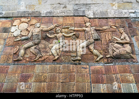 Sighnaghi, Georgia - geschickt 16, 2016: Denkmal für georgische Soldaten während des großen Vaterländischen Krieges auf den Wal getötet. Signagi, Kachetien region Stockfoto