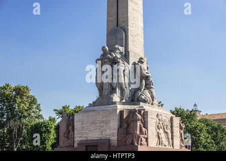 Hautnah auf einem Sockel von Freedom Monument Ehren Gefallenen während der lettischen Unabhängigkeitskrieg in Riga, der Hauptstadt von Lettland Stockfoto