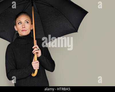 Frau neugierig Bewusstsein Oberbegriff Portrait Stockfoto