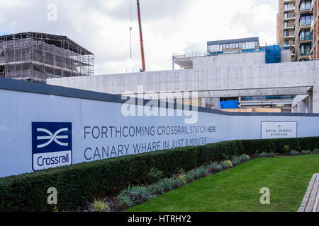 Royal Arsenal Riverside-Entwicklung auf der ehemaligen Royal Arsenal in Woolwich, London, England, Vereinigtes Königreich Stockfoto