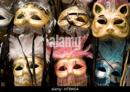 Masken aus dem venezianischen Karneval in Venedig Italien Stockfoto