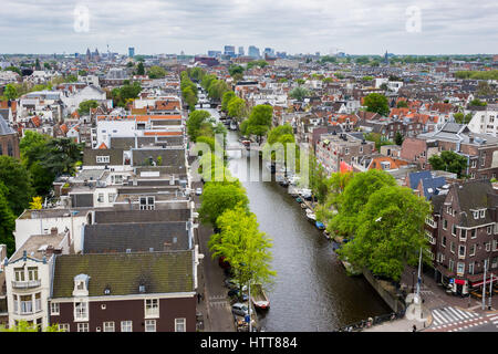 Stadt Amsterdam, die Niederlande, von oben mit Baum gesäumt, Kanal, Luftbild Stadtbild und Skyline Stockfoto