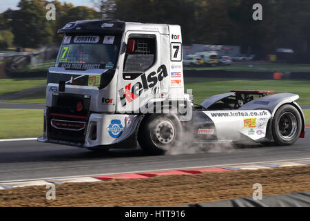 Stuart Oliver einschalten Runde Clearways in Brands Hatch in einem Volvo RH13 Stockfoto