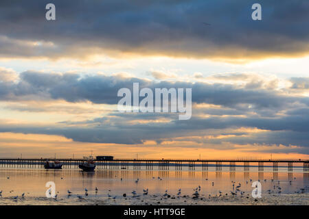 Sonnenuntergang am Southend-on-Sea Ende September 2014 Stockfoto