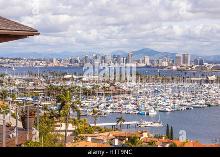 Blick auf Hafen von San Diego aus der Nachbarschaft von La Playa in Punkt Loma. San Diego, Kalifornien. Stockfoto