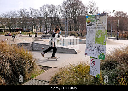 Der Level-Skate-Park in Brighton UK Foto genommen von Simon Dack Stockfoto