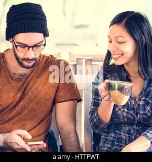 Paar, trinken Kaffee Urlaub zusammen Konzept Stockfoto