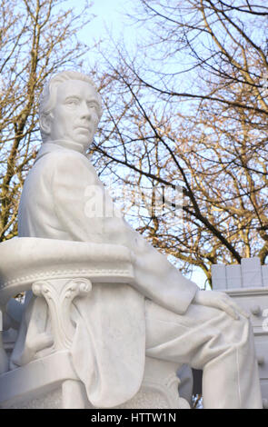 Eine Statue von Johan Rudolf Thorbecke ist der niederländische Politiker und Staatsmann Stockfoto