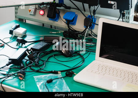Laptop-Reparatur-Center Stockfoto