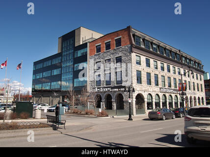 Kingston, Ontario, Kanada, März 8,2017. Blick auf die Princess Street in der Innenstadt von Kingston, Ontario, Kanada Stockfoto