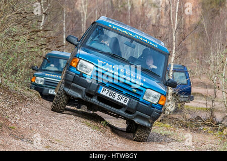 Allradantrieb Erfahrung in Wye Tal und Wald von Dean Tourismus Verband Mitglieder Whitecliff 4x4 Off Road. Stockfoto