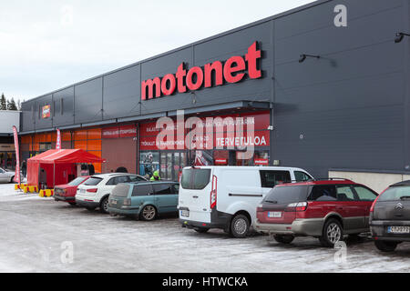 LAPPEENRANTA, Finnland - ca. Februar 2016: Gebäude der Firma Motonet ist in der Stadt. Die Motonet ist einer großen Kette Händler von Auto und Motorgoods in F Stockfoto