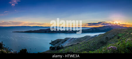 Sonnenuntergang über den Titicaca-See, Isla del Sol - Bolivien Stockfoto